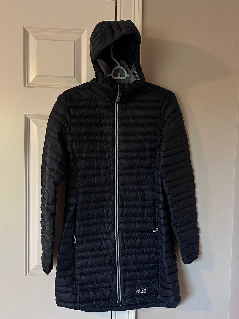 Stio Women's Black Pinion Down Parka